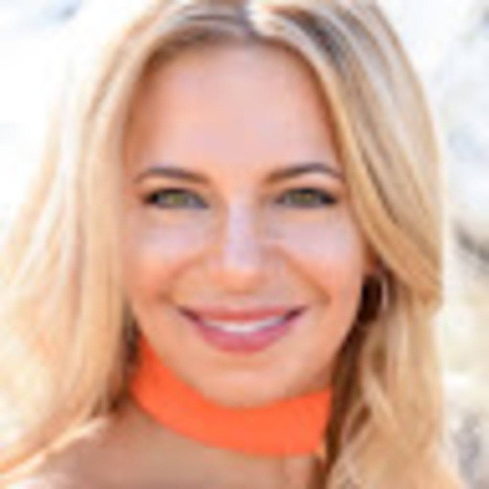 Meet your Posher, Brianne